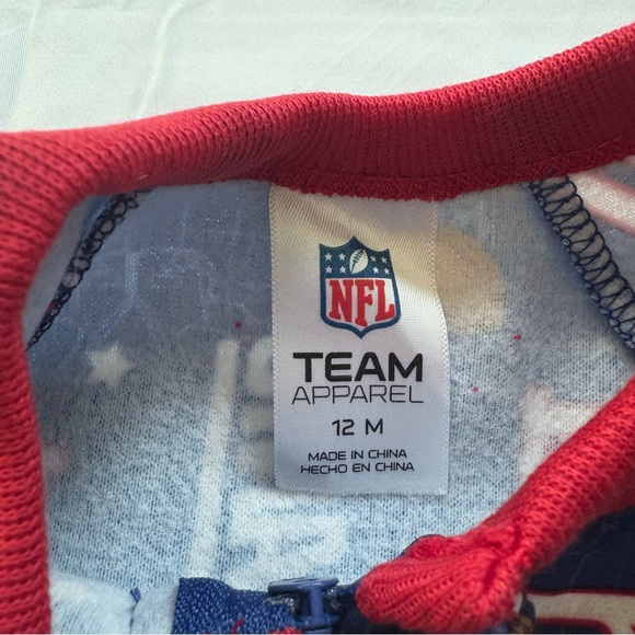 NWT New York Giants Full-Zip Onsie Sleeper - Picture 5 of 7